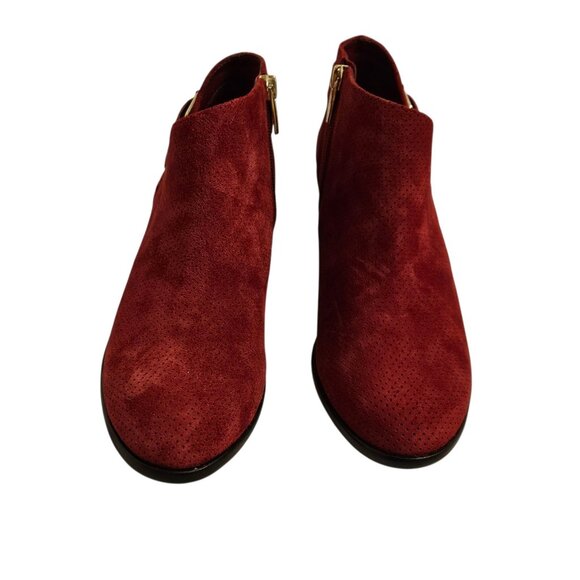 Vince Camuto Womens Red Ankle Booties Size 7.5 - Picture 2 of 7